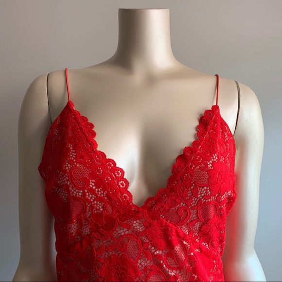 ASOS Red Scalloped Floral Lace Dress - Picture 5 of 8